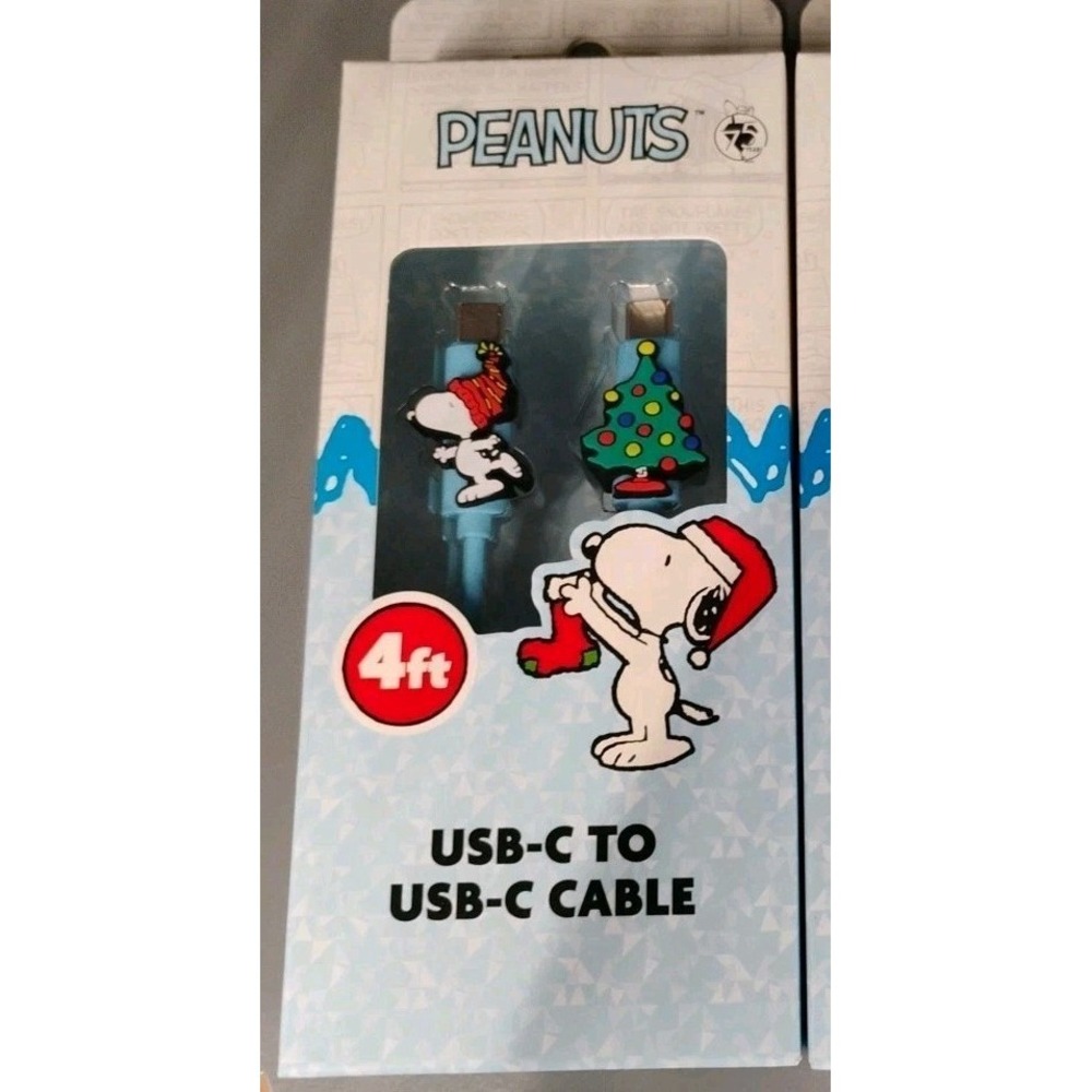 🎄 Peanuts USB-C Charging Cable - Snoopy Christmas Tree 4FT Data/Sync Cord